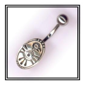 Piercing argent de nombril motif oiseau tribal