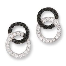 Boucles d'oreilles en argent et oxyde de zirconium.