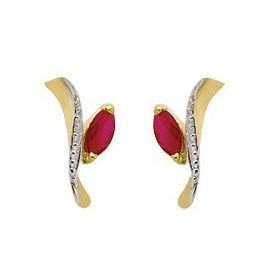 Boucles d'oreilles en or avec rubis navette