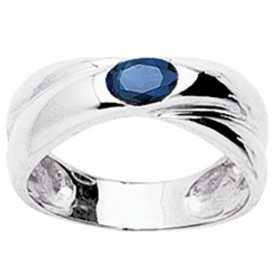 Bague or blanc 750/1000 avec saphir ovale 6x4mm